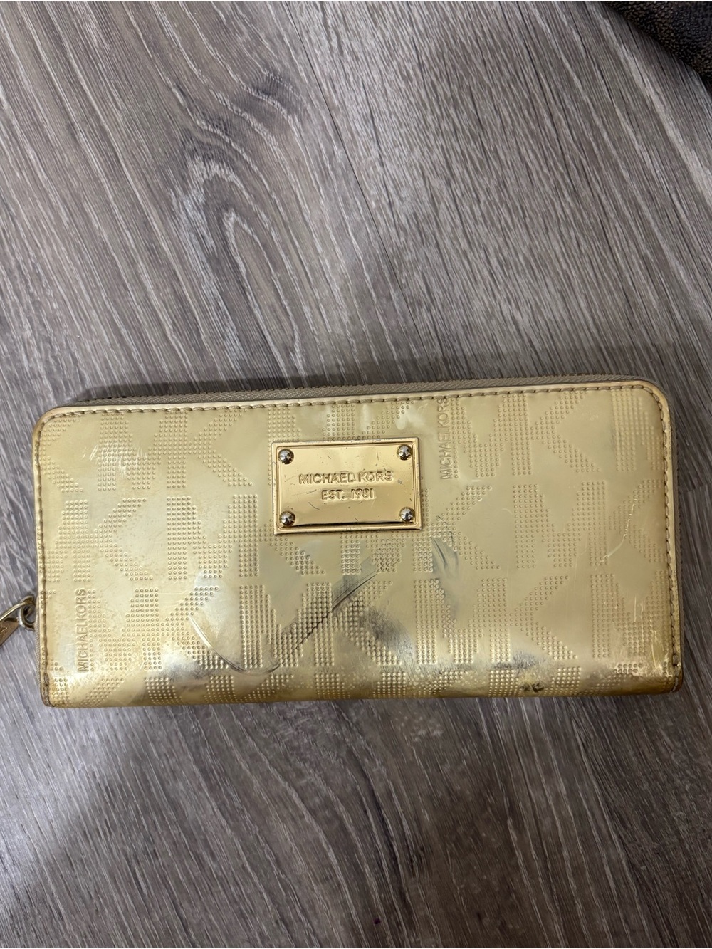 Michael Kors Metallic Gold Signature Zip Wallet